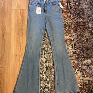 Paige jeans NWT size 29